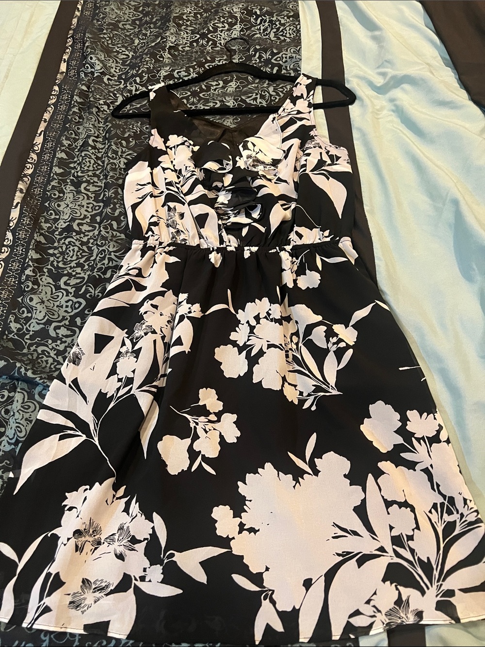 Express Black & White Floral Mini Dress